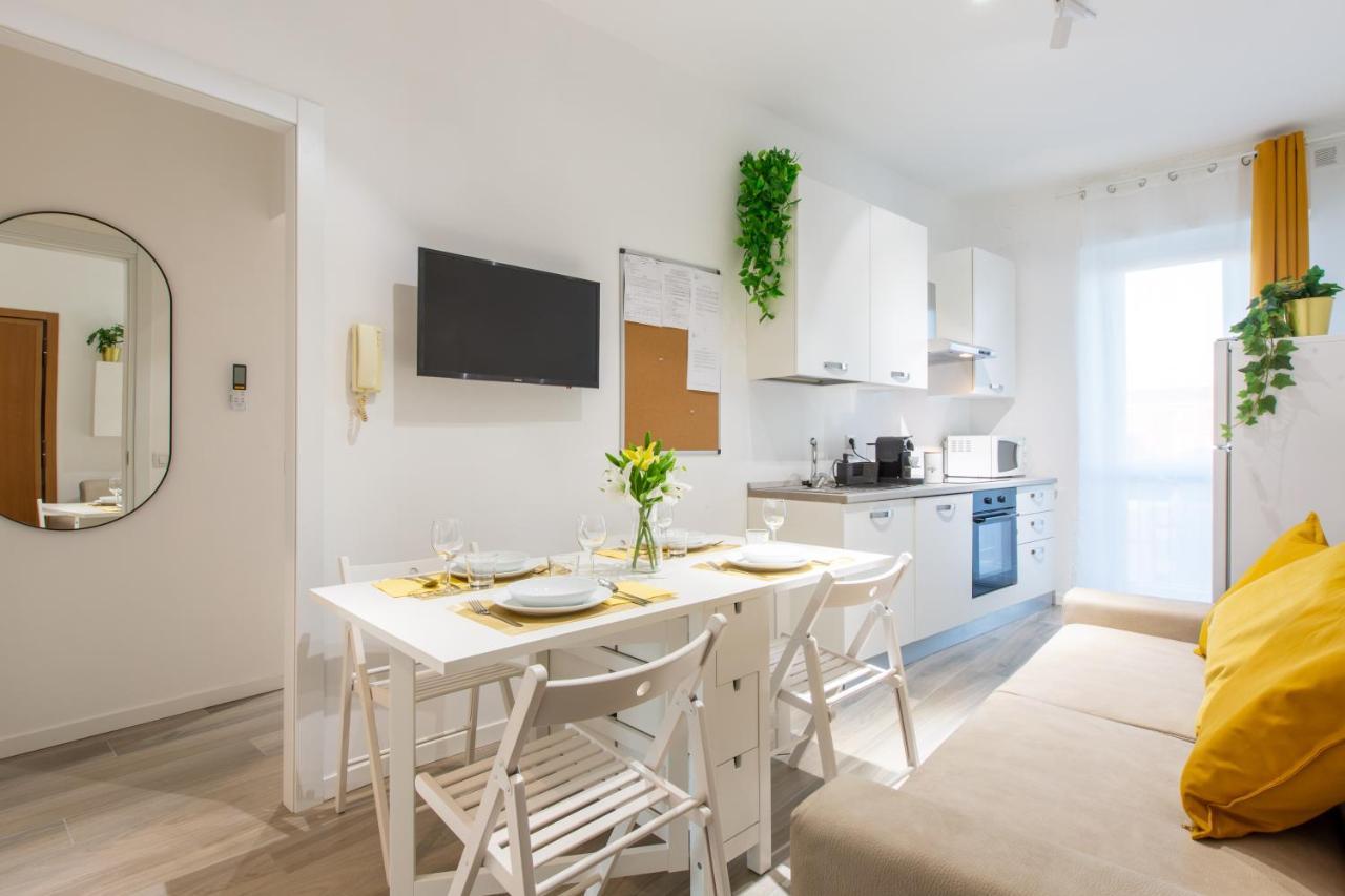 Milano City Apartments - Stylish House Free Wifi-Parking-Airport Kültér fotó