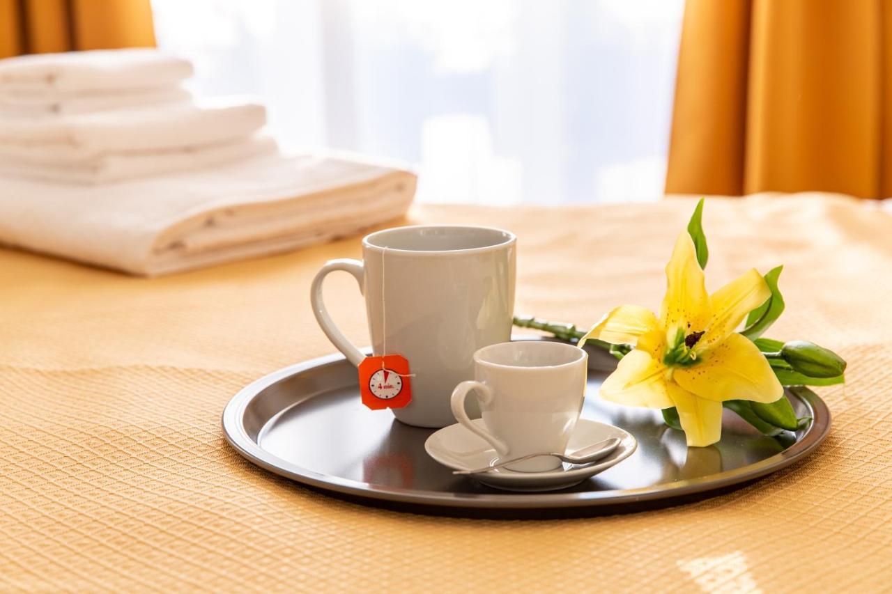 Milano City Apartments - Stylish House Free Wifi-Parking-Airport Kültér fotó