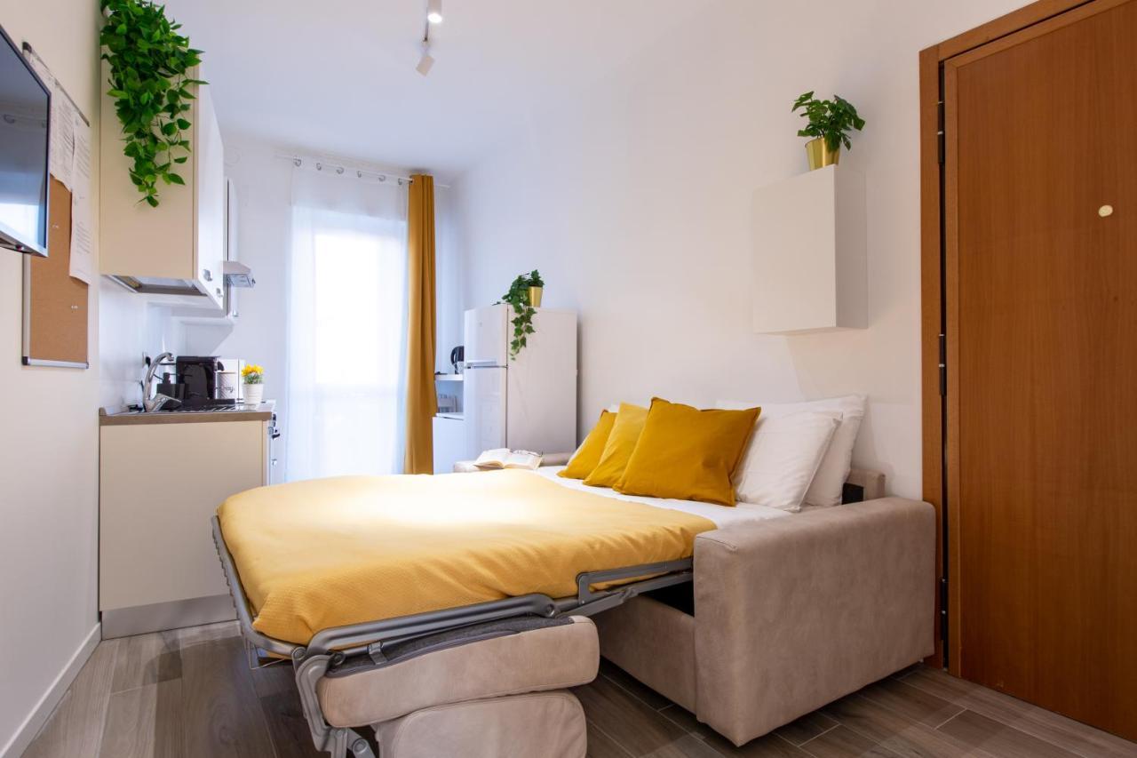 Milano City Apartments - Stylish House Free Wifi-Parking-Airport Kültér fotó